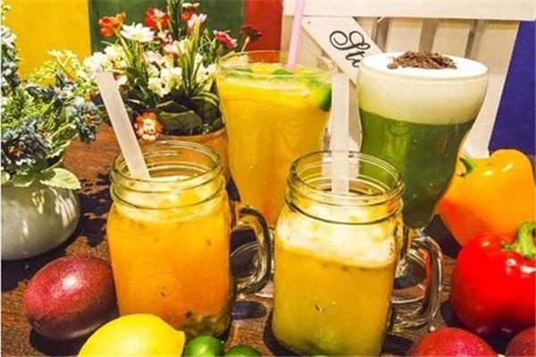 较汁儿鲜榨果汁